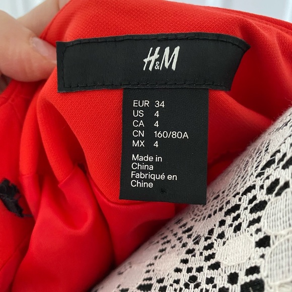H&M red blazer size 4 worn once - Picture 3 of 3